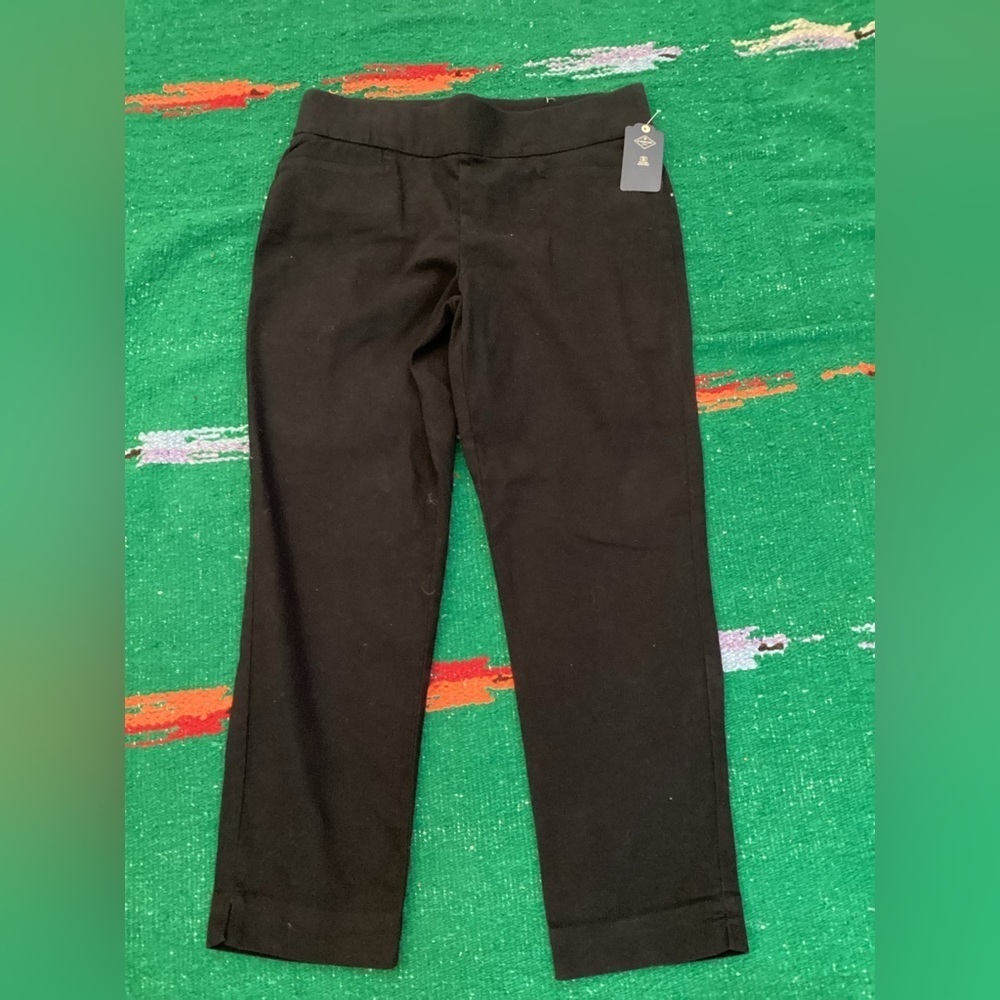 NWT-St. John's Bay Women's Pants Size 10 Slim Leg Ankle Mid-Rise